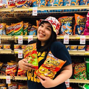 Meet your Posher, Lydia